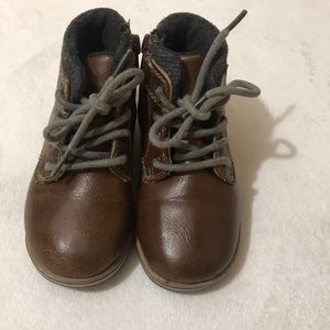 Kids boots
